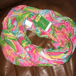 NWT Lilly Pulitzer Scarf